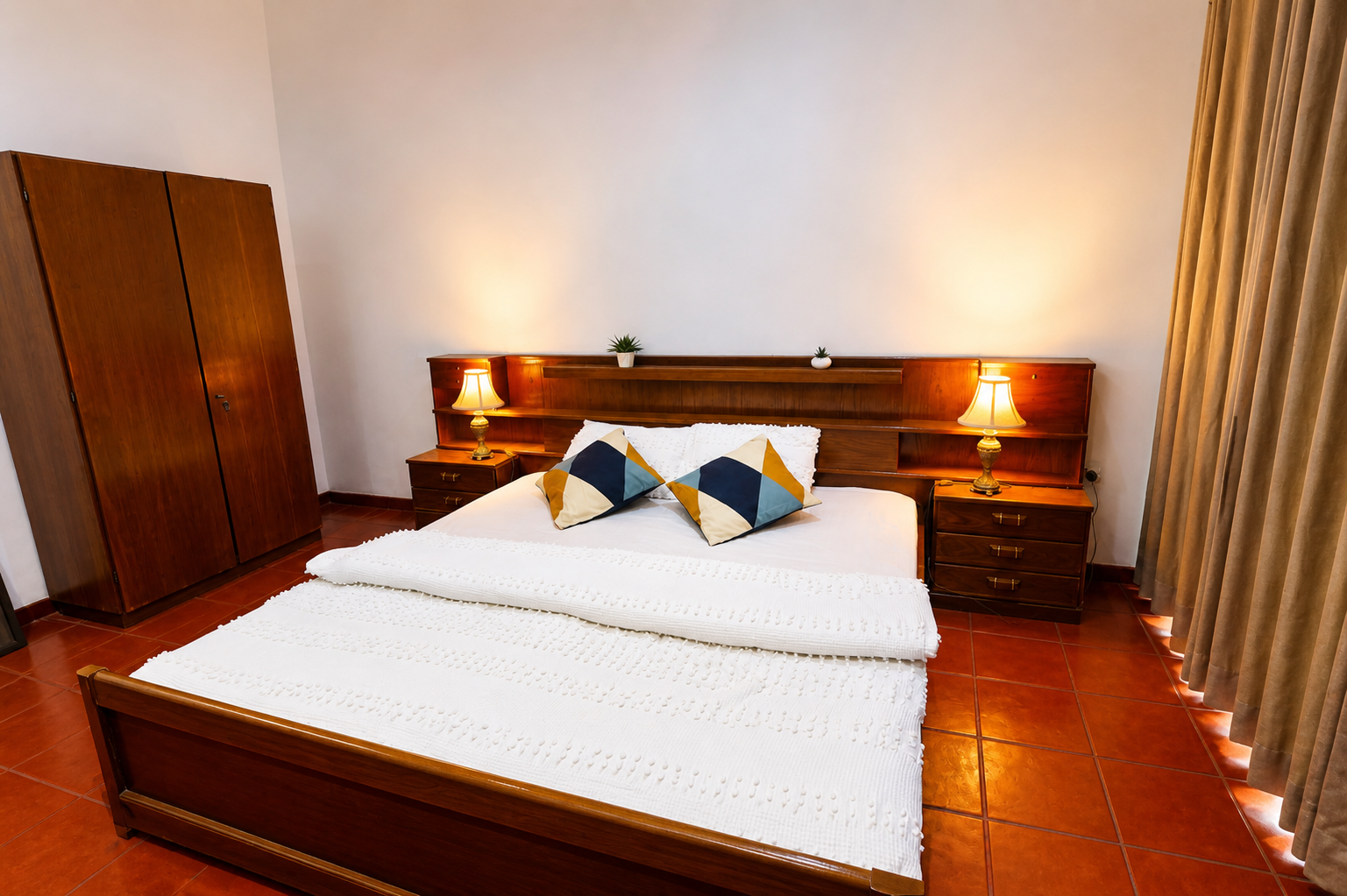 Classic Comfort Room